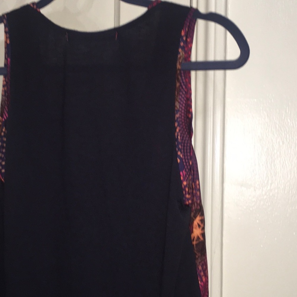 A Common Thread Blouse. - Picture 6 of 7